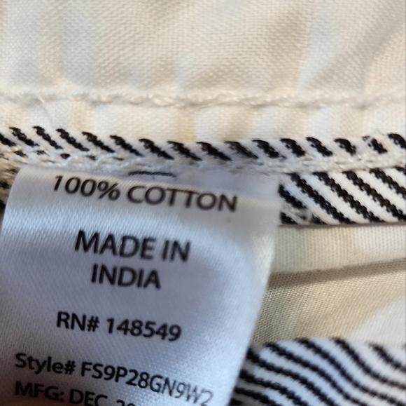 Free Planet cotton shorts - Picture 7 of 8